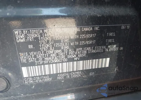 2019 Toyota Rav4 Xle z USA, uszkodzony, nr VIN 2T3P1RFV2KW062100